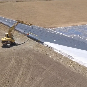 Bacs à poissons en géomembrane HDPE à prix d'usine, utilisés pour la reproduction des poissons - Product Image 1