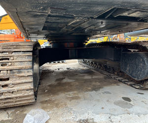 Hyundai 220LC-9S 22tonnes CLG926E Pelle sur chenilles 26tonnes liugong d'occasion 26 t CLG922e CLG925E CLG933E CLG936E pelle - Product Image 5