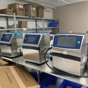 Impresora nueva de la marca 8900 CIJ, impresora de inyección de tinta continua, máquina de codificación industrial - Product Image 1