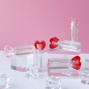 حاوية بلسم شفاه بلاستيكية فريدة مخصصة على شكل قلب أحمر بسعر الجملة عبوة - Product Image 2