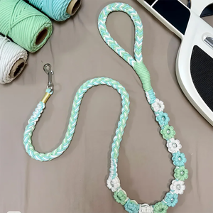 Guinzaglio per cani a fiori in morbido colore primaverile con cinturino intrecciato corda ricamata guinzaglio per cani con decorazione di perle - Product Image 3