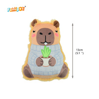 Famipet Fabricant En Gros Hiver Thème Mignon Capibara Conception Doux En Peluche Crinkle Pet Squeak Jouet En Peluche Grinçant Chien Jouet Ensemble