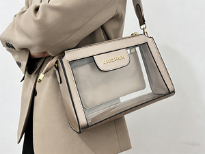 <span class=keywords><strong>Sac</strong></span> à bandoulière personnalisé imperméable avec logo, <span class=keywords><strong>sac</strong></span> à maquillage transparent en PVC, <span class=keywords><strong>sac</strong></span> bandoulière avec fermeture éclair - Product Image 3