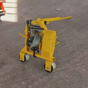 Macchina per <span class=keywords><strong>il</strong></span> posizionamento delle rotaie compatta e leggera per un facile trasporto e utilizzo da parte di un singolo operatore - Product Image 4