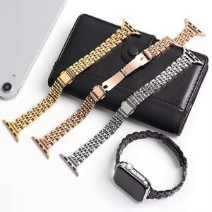 Bracelet de montre iWatch 40mm 44mm 45mm élégant à 7 maillons, boucle déployante, design taille fine, en acier inoxydable, pour femme - Product Image 1
