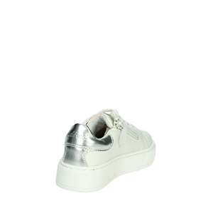 Zapatillas Balducci para Niña KIAB1101 Blancas con Adorno de Corazón, Zapatos de Lona Modernos - Product Image 3