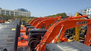 รถขุดตีนตะขาบ CAT 320GC ขนาดกลาง มือสอง รุ่นปี 2024 สภาพดีเยี่ยม - Product Image 5