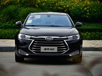 Sedán JAC Refine A60 1.5T Turbo Gasolina Automático LHD Ejecutivo Usado 2017 para Exportación