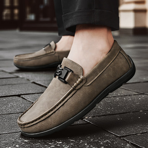 Mocassins pour hommes à bout rond, en PU, semelle en caoutchouc, doublure en peluche, motif uni, toutes saisons, tendance - Product Image 4