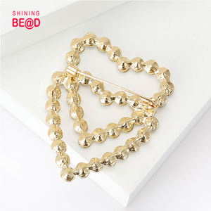 Spilla con strass a doppio cuore d'amore scavata con temperamento corpetto di diamanti spilla da donna per matrimonio/festa - Product Image 4