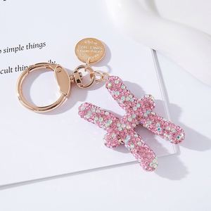 Porte-clés pendentif zodiaque de luxe en diamant - Cadeau personnalisé avec pierre de naissance et signe astrologique pour anniversaire/anniversaire de mariage/Saint-Valentin - Product Image 2