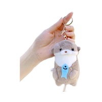 Porte-clés en peluche 3D mignon et doux, en forme de castor ou de loutre marine tenant une poisson, breloque de sac, poupée pour machine à griffes