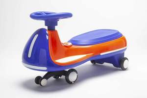 Auto Elettrica Luminosa con Pedale, Batteria Ricaricabile <span class=keywords><strong>2</strong></span>-in-1, Auto a Dondolo con <span class=keywords><strong>2</strong></span> Motori, Giocattolo Cavalcabile Anti-Ribaltamento con Ruote Lampeggianti - Product Image 3