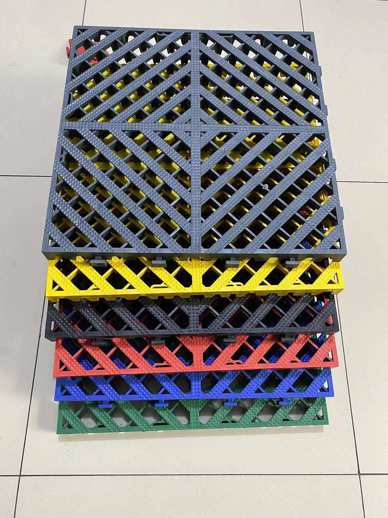 สีเทาเข้ม