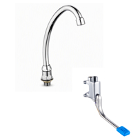 Nylon pedaal Enkele voetbediende kraan Koude watertoevoer Wandmontage G1/2 draad Zwanenhals wastafelkraan Geen handgreep