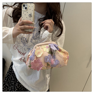 Women's Classic Elegant Casual Fashion Floral Pattern <strong>Sparkling</strong> Sequins Evening Clutch <strong>Bag</strong> with Chain Strap - Product Image 4