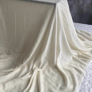 Productos listos Gran material Sensación suave Material de la mejor calidad Colores agradables disponibles Tela de terciopelo de seda para la ropa textil del hogar - Product Image 1
