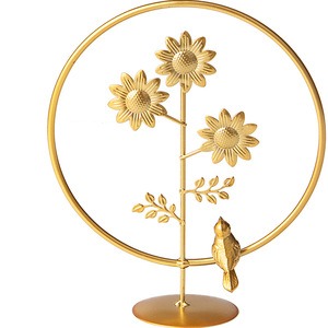Großhandel Luxus Wohnzimmer Weins chrank Veranda Home Decorations Kreative Metall Handwerk Ins Eisen blatt Ornamente - Product Image 1