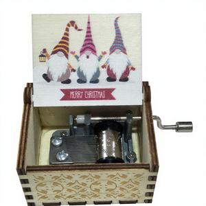 Caja de Música de Madera YIYU de Primera Calidad con Manivela, Mecanismo de Canción de 30s, Reno Grabado, Impresión UV, Estilo Americano, Regalo para el Hogar - Product Image 2