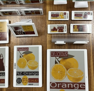 Étiquettes électroniques de marchandises sans fil Wifi Ble de 7,5 pouces, 4 couleurs, étiquettes en papier électronique avec faible consommation d'énergie pour les magasins de détail - Product Image 1