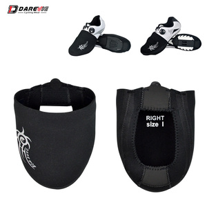 Darevie - Cubrezapatillas de <span class=keywords><strong>Ciclismo</strong></span> Negros, Protectores de Puntera para Calzado de <span class=keywords><strong>Ciclismo</strong></span>, Cubrezapatillas Impermeables y Resistentes al Viento - Product Image 4