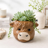 Pot de fleurs en céramique en forme de vache des Highlands - Vase et pot de fleurs modernes pour table, vase blanc écologique pour la décoration intérieure et extérieure