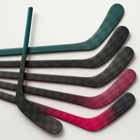 Bâtons de hockey sur glace Caston Sports en fibre de carbone OEM couleur personnalisée conception ergonomique échantillon disponible remises de volume