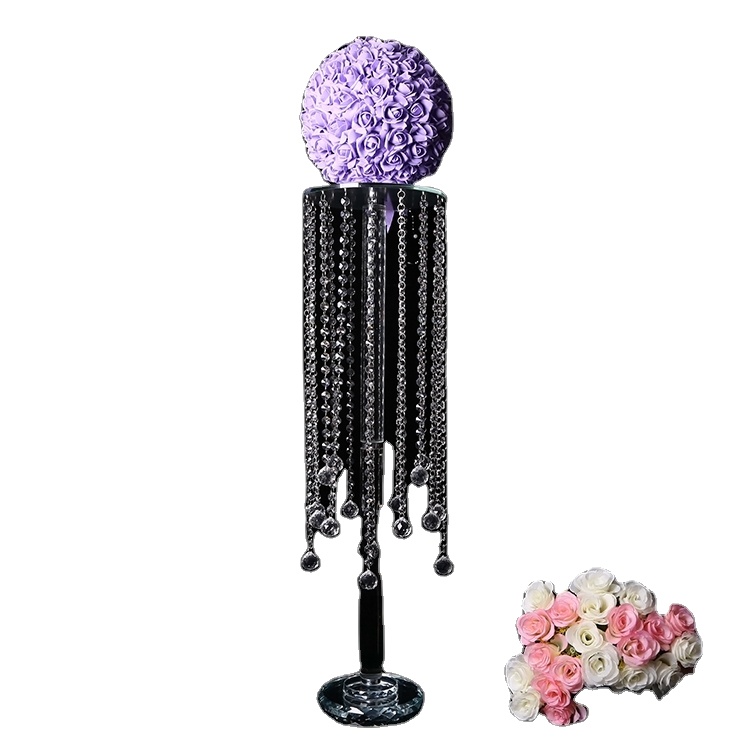 centerpieces red black