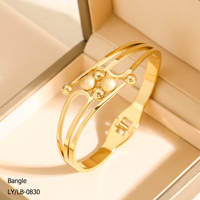 Bracelet papillon haut de gamme polyvalent, élégant et chic, en acier inoxydable plaqué or 18 carats, résistant au ternissement, pour femme
