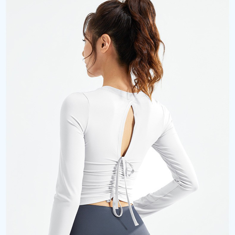 Hot Sale Beautiful Back Yoga Clothes Women's Pleated Slim Breathable Sports Long Sleeve Top Built-in Bra Front Outdoor Fitness