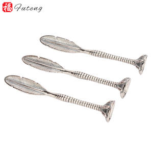 Futeng venta al por mayor accesorios de fumar de metal de alta calidad garra de águila limpiador herramienta de limpieza de prensa de tabaco - Product Image 4