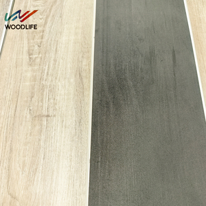 Vente en gros d'usine de parquet en Chine Revêtement de sol en vinyle plastique SPC élégant imperméable et <span class=keywords><strong>anti</strong></span>-rayures en <span class=keywords><strong>bois</strong></span> de chêne - Product Image 3