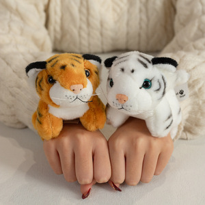 Adorable Peluche de Tigre Suave para Niños, Juguete de Peluche para el Hombro, Regalo de Cumpleaños para Niños de 14 Años en Adelante, 31cm-50cm - Product Image 4