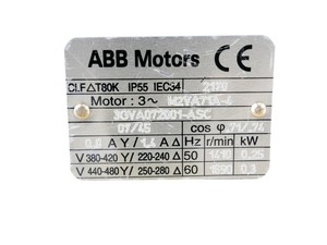 Motor M2VA71A-4 de 0.25kW y 1410rpm con Comunicación RS485 para PLC con 24/16 E/S - Product Image 3