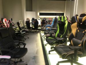 Chaise de jeu <span class=keywords><strong>Scorpion</strong></span> moderne en gros nouveau cuir ergonomique pivotant ordinateur gracieux siège de joueur pliable massage rotatif - Product Image 6