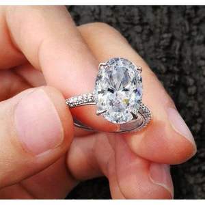 Anello di fidanzamento da donna F1818 con diamante naturale taglio brillante classico rotondo - Product Image 3