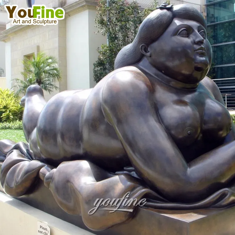 Sdraiato Lady Fat Woman Statue scultura in bronzo di Nude Yoga Fat Lady in vendita