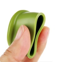 Bouchons de bière personnalisés de qualité alimentaire couvercles de bouteilles de vin étanches accessoires de vin cadeau couvercle de bouteille réutilisable bouchon de vin en silicone