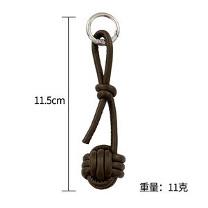 Pendentif en cuir PU tressé style coréen, breloque de sac polyvalente et porte-clés de voiture, décoration raffinée pour sac à dos, commandes en gros - Product Image 6
