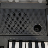 Teclado Electrónico Yamaha KB-90 de 61 Teclas con Sonido Profesional de Alta Calidad