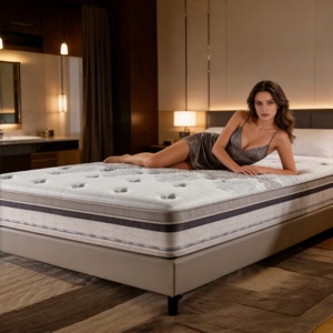 Matelas hybride à ressorts ensachés de la collection hôtelière de luxe, avec surmatelas en tissu respirant, fabrication américaine - Product Image 2