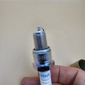 Bougie d'allumage moteur BPR6ES 7822 BP6ES 6464/4008 BPR6ES-11 4824 BPR7ES 5534 Bougies d'allumage pour moteur japonais et autres petits moteurs - Product Image 3