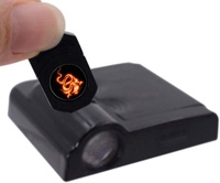 Lampe de courtoisie LED sans fil 12V Capteur magnétique 5W Puissance avec logo Projecteur Pastes sans trou Accessoires d'éclairage de porte de voiture