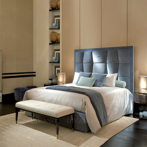 Ensemble de lit en velours bleu ciel Mazarin Fedi, taille Casa, prix bas, FD -BED-01 - Product Image 4
