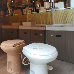 Remolque de Baño Móvil Premium, Totalmente Equipado, Remolque de Baño para Eventos, Remolque de Baño de Lujo - Product Image 3