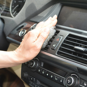 Nettoyant anti-poussière TikTok Snail Momo pour voiture et maison, double usage, pour grille d'aération, colle nettoyante pour intérieur de voiture, gel doux végétal pour clavier - Product Image 2