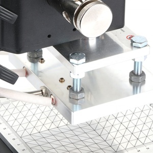 Machine de marquage à chaud pneumatique automatique pour logos, avec interrupteur au pied, pour le gaufrage de cartes PVC, cuir et bois - Product Image 5