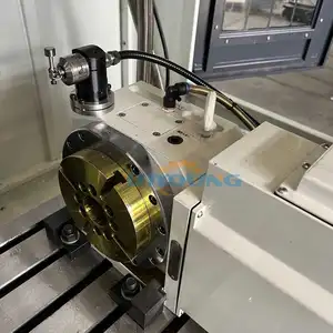 مركز آلات عمودي vmc650 ذو 4 محاور CNC مركز آلات النقر والطحن الرأسي