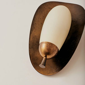 Lámpara de pared de metal bronce con pantalla blanca, fuente de luz LED, montada en la pared para dormitorio, sala de estar, pasillo de hotel, iluminación de diseño. - Product Image 4