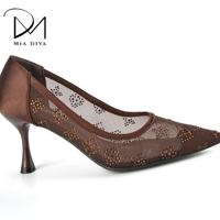 Escarpins en textile à bout pointu et strass MIA DIVA pour femme, avec talon de 7,5 cm et semelle extérieure en TPR, rehaussant la silhouette, pour les soirées